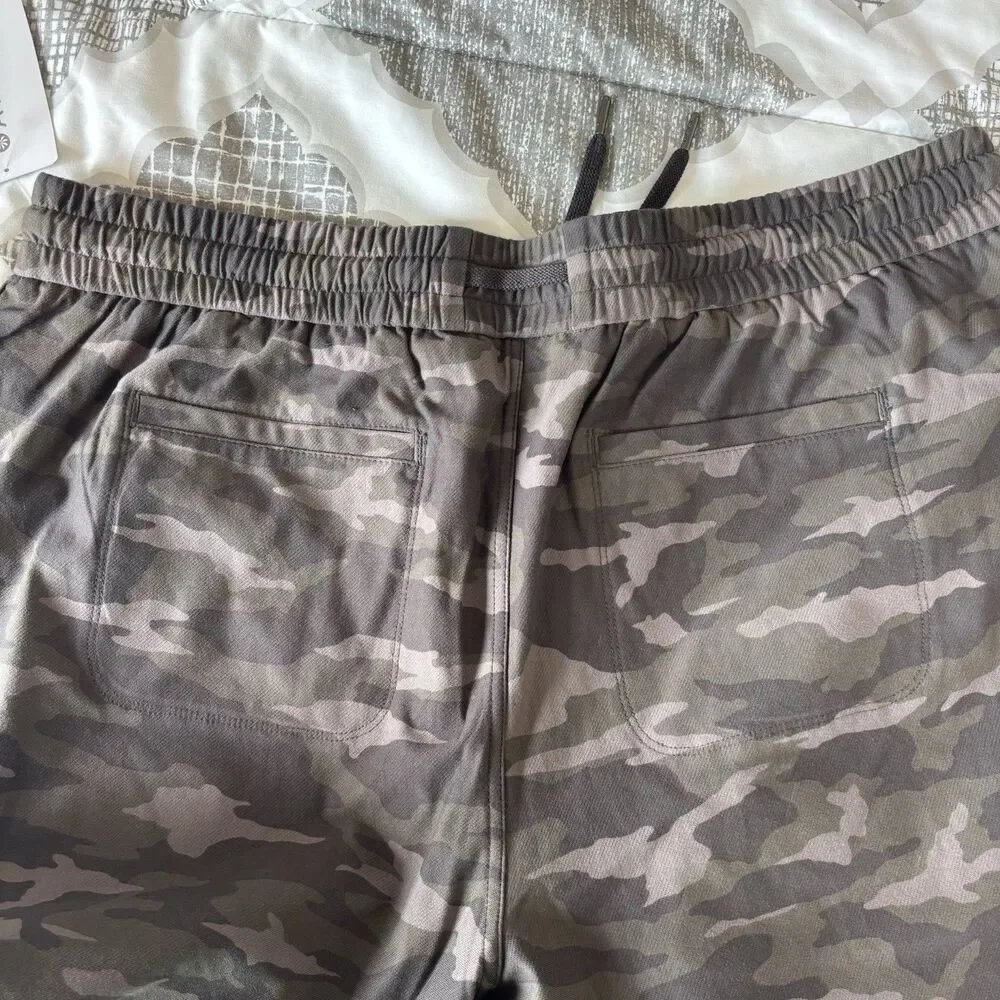 ATHLETA WOMEN'S BLACK OLIVE GREEN ELASTIC WAIST CAMO JOGGER PANTS Plus Size 22